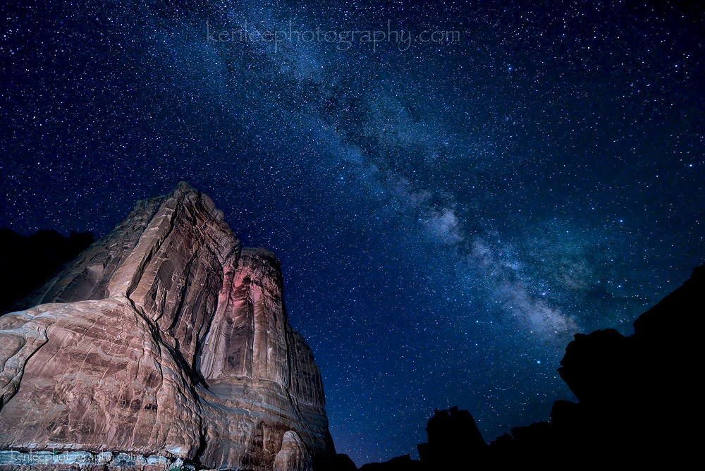 2294kenlee_archesnatpark-courthouse-2014-06-24-0254am-20sf28iso4000-1000px